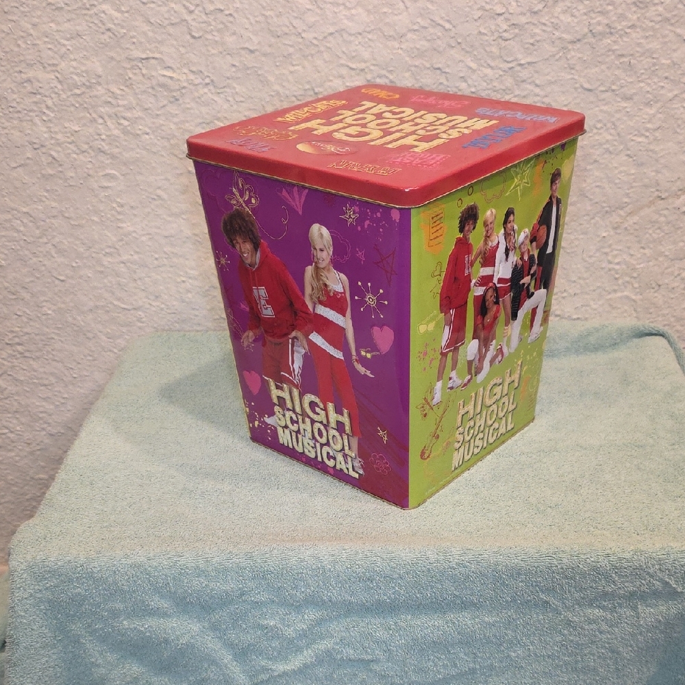 Disney High School Musical Storage Box - Red, Pink, Green